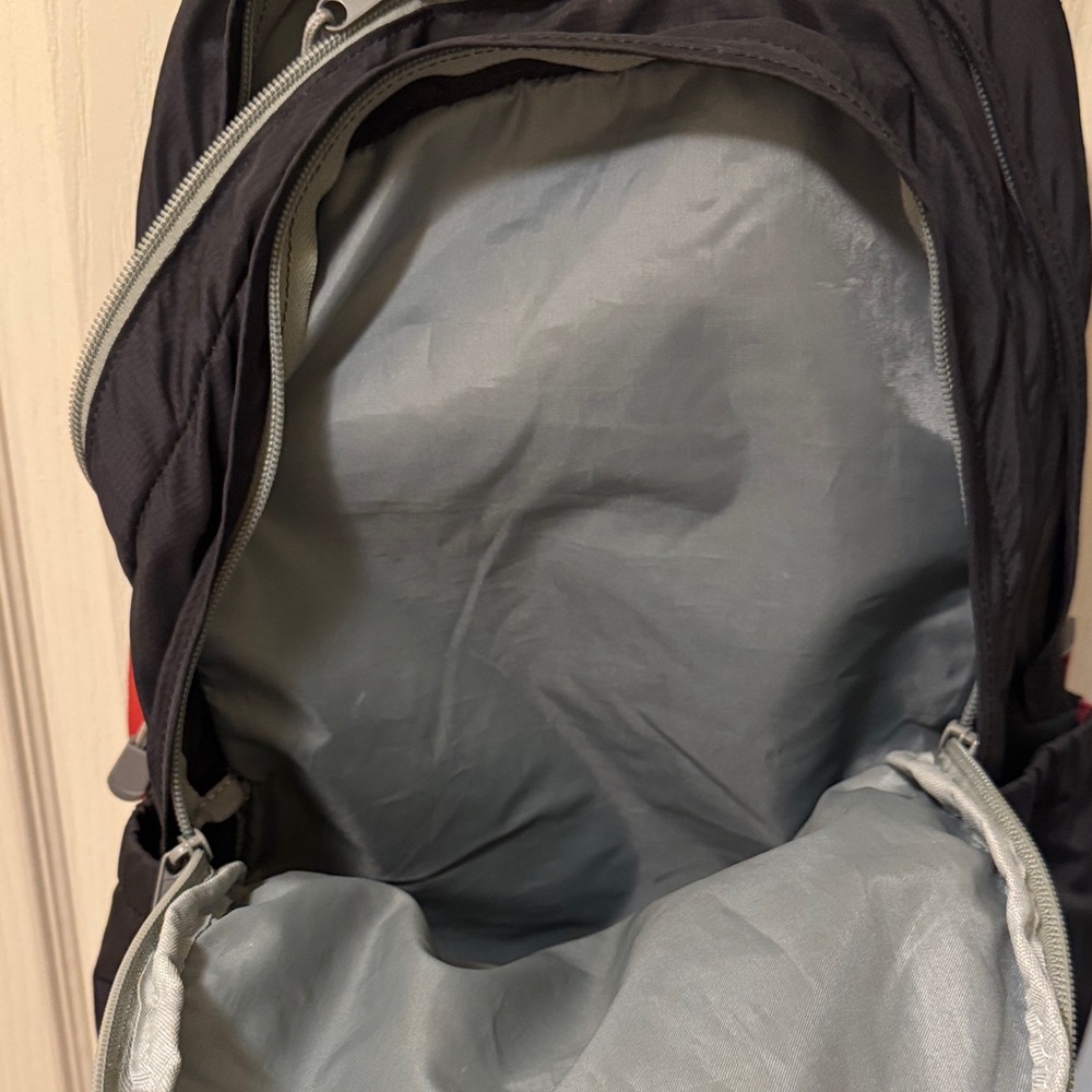 Eddie Bauer 30L Highpoint Black and Red Backpack - Picture 5 of 7